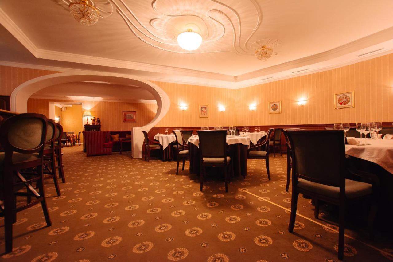 Ar Nuvo Hotel Karagandy Buitenkant foto